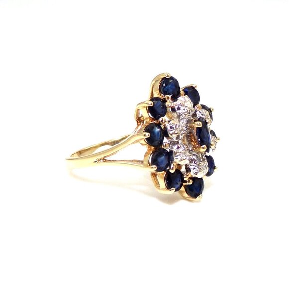Blue Sapphire Diamond Halo Band Ring in 14k Yellow Gold  14K Yellow Gold Blue Sapphire Diamond Halo Ring Size 6.25